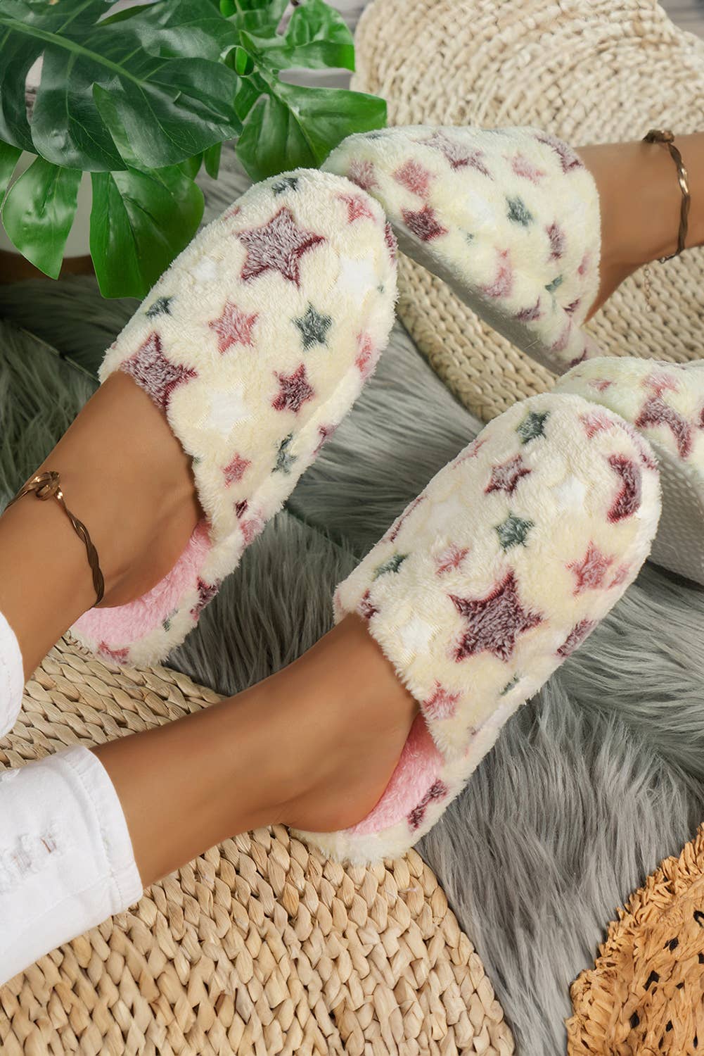 Star Pattern Plush Home Slippers | US6-10