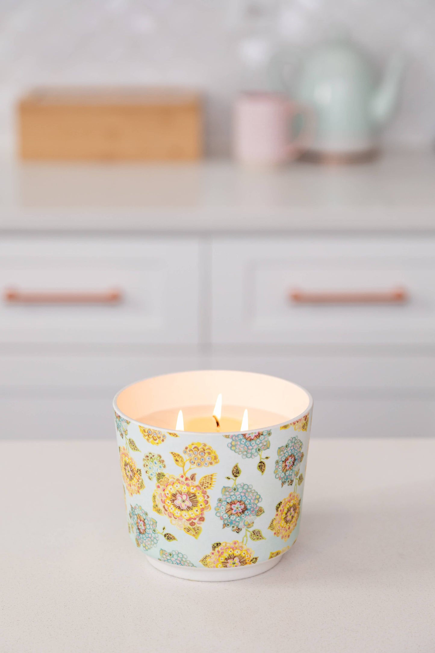 Bella Freesia Patterned 3 Wick Candle