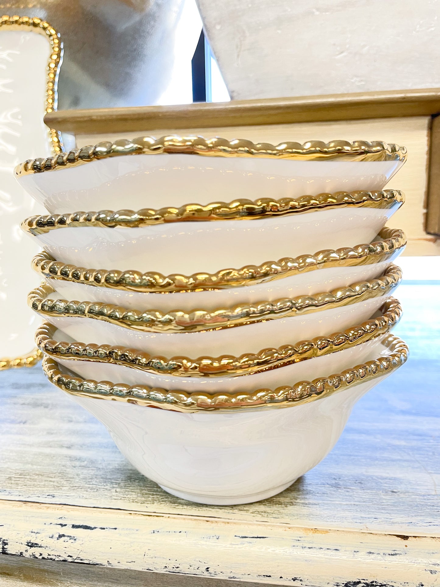 White/Gold Porcelain Bowl